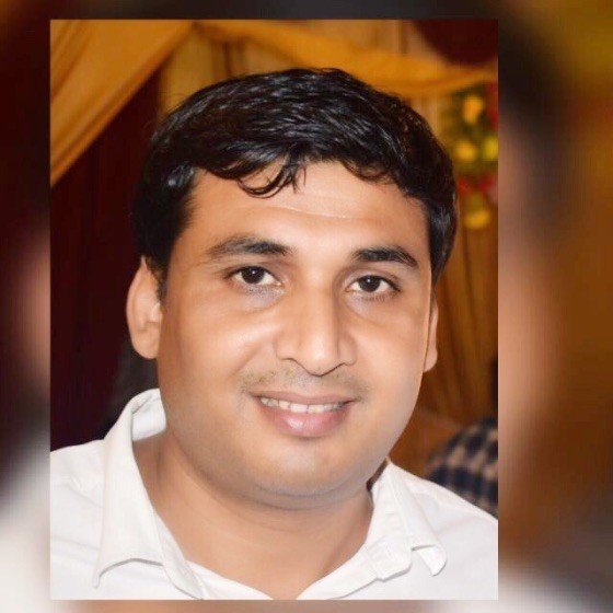 Best CBSE School in Deoria Director